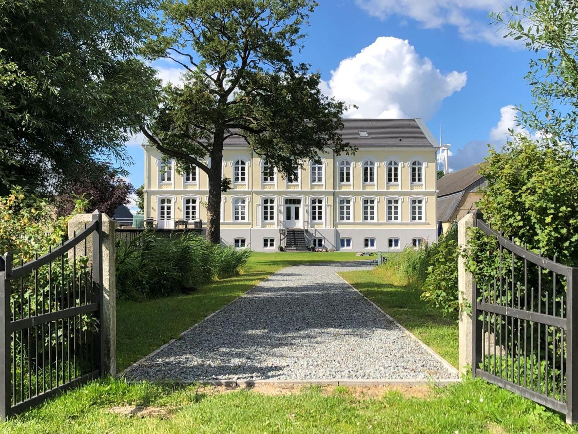 Ferienwohnungen Herrenhaus Gut Oestergaard Steinberg  Kültér fotó